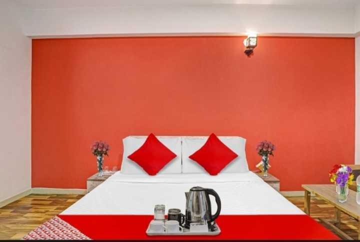 Oyo Hotel Apple Inn スーラト エクステリア 写真